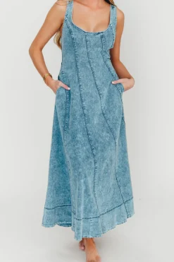 Fashion Worth Collective Abigail Sleeveless Denim Midi Dress in Denim Blue