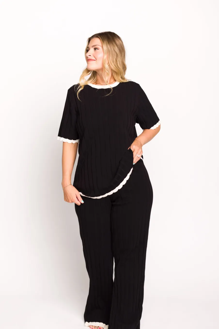 Best Worth Collective Adele Ribbed Knit Top and Pants Set in Black