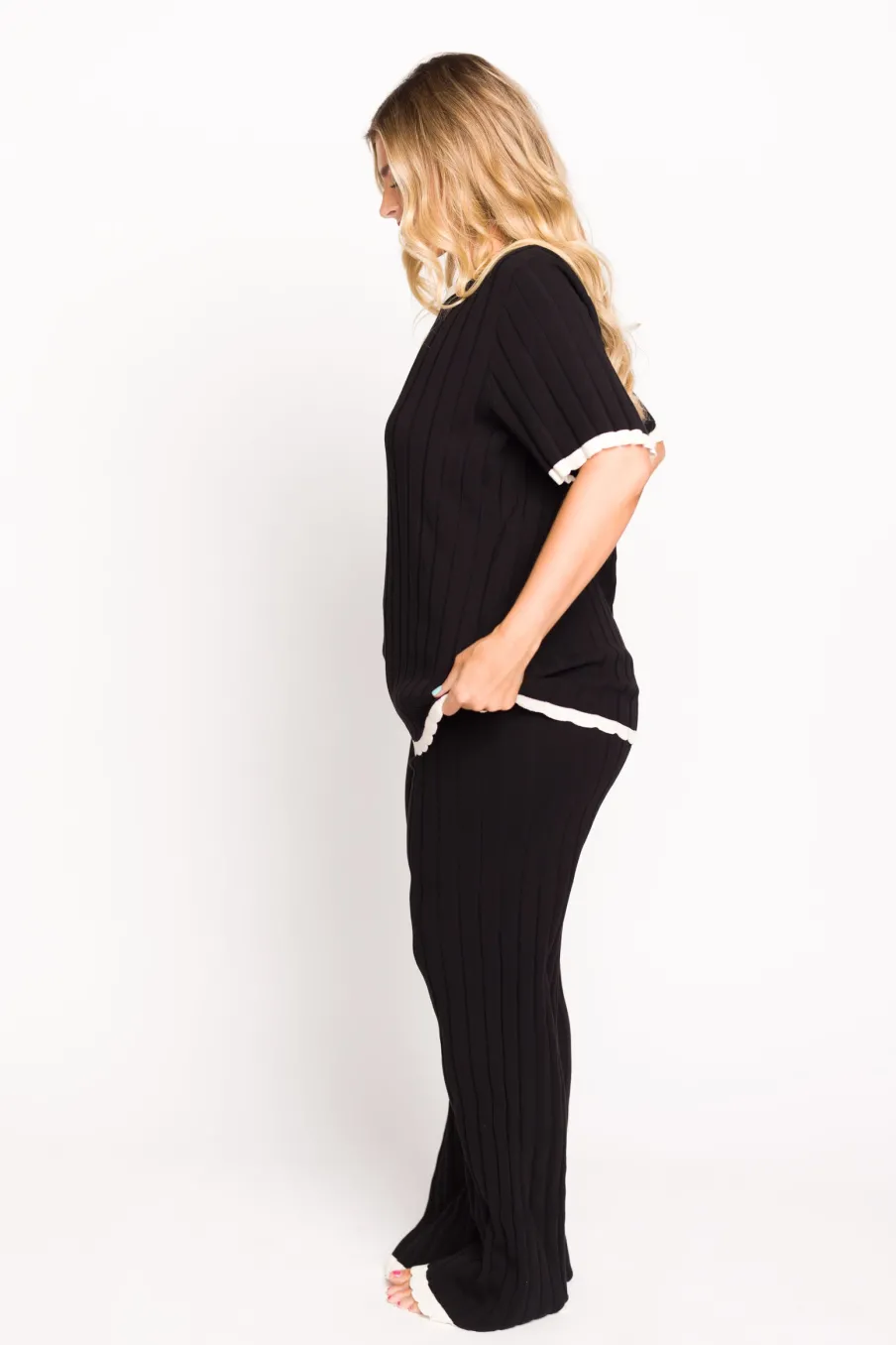 Best Worth Collective Adele Ribbed Knit Top and Pants Set in Black