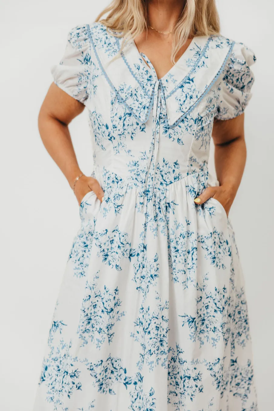 Sale Worth Collective Aisha Floral Sailor Collar Maxi Dress in Blue