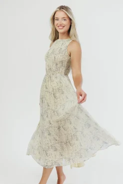 Best Worth Collective Alaina Floral Print Smocked Midi Dress in Blue Multi