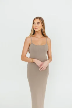 Discount Worth Collective Alexa Ribbed Maxi Dress in Burnt Taupe