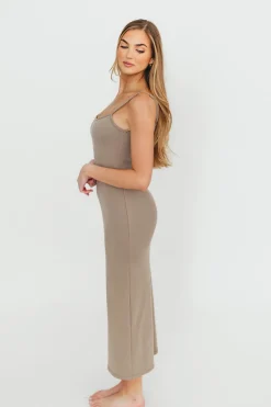 Discount Worth Collective Alexa Ribbed Maxi Dress in Burnt Taupe