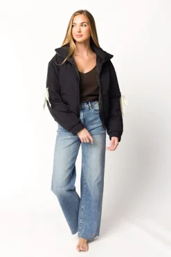 Discount Worth Collective Andy Bow Cropped Puffer Jacket in Black