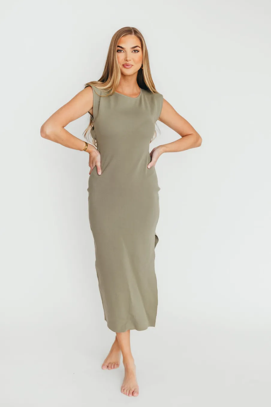 Outlet Worth Collective Arabella Open Back Bodycon Midi Dress in Light Olive
