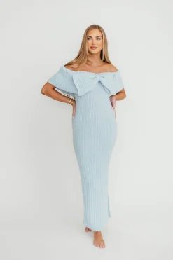 Discount Worth Collective Aston Bow Front Maxi Sweater Dress in Ice Metal – Bump Friendly & Incl