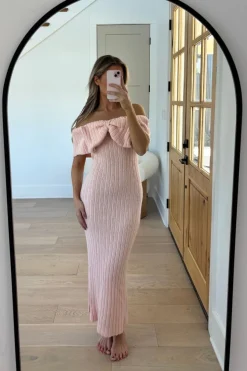 Fashion Worth Collective Aston Bow Front Maxi Sweater Dress in Pinkish Petal– Bump Friendly & I