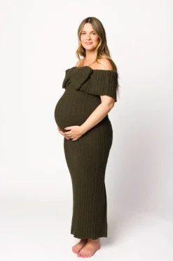 Outlet Worth Collective Aston Bow Front Maxi Sweater Dress in Dark Green - Bump Friendly