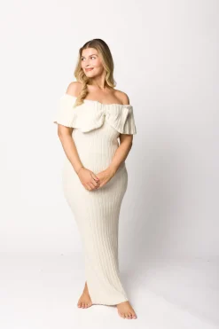 Hot Worth Collective Aston Bow Front Maxi Sweater Dress in Ivory– Bump Friendly & Inclusive