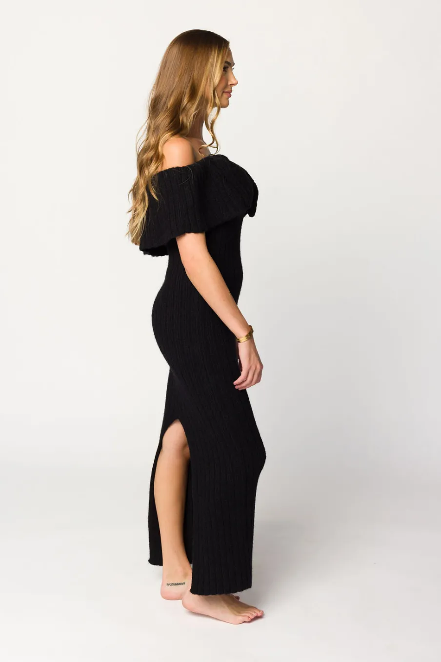 Sale Worth Collective Aston Bow Front Maxi Sweater Dress in Black - Bump Friendly