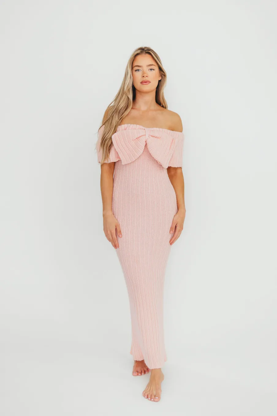 Fashion Worth Collective Aston Bow Front Maxi Sweater Dress in Pinkish Petal– Bump Friendly & I
