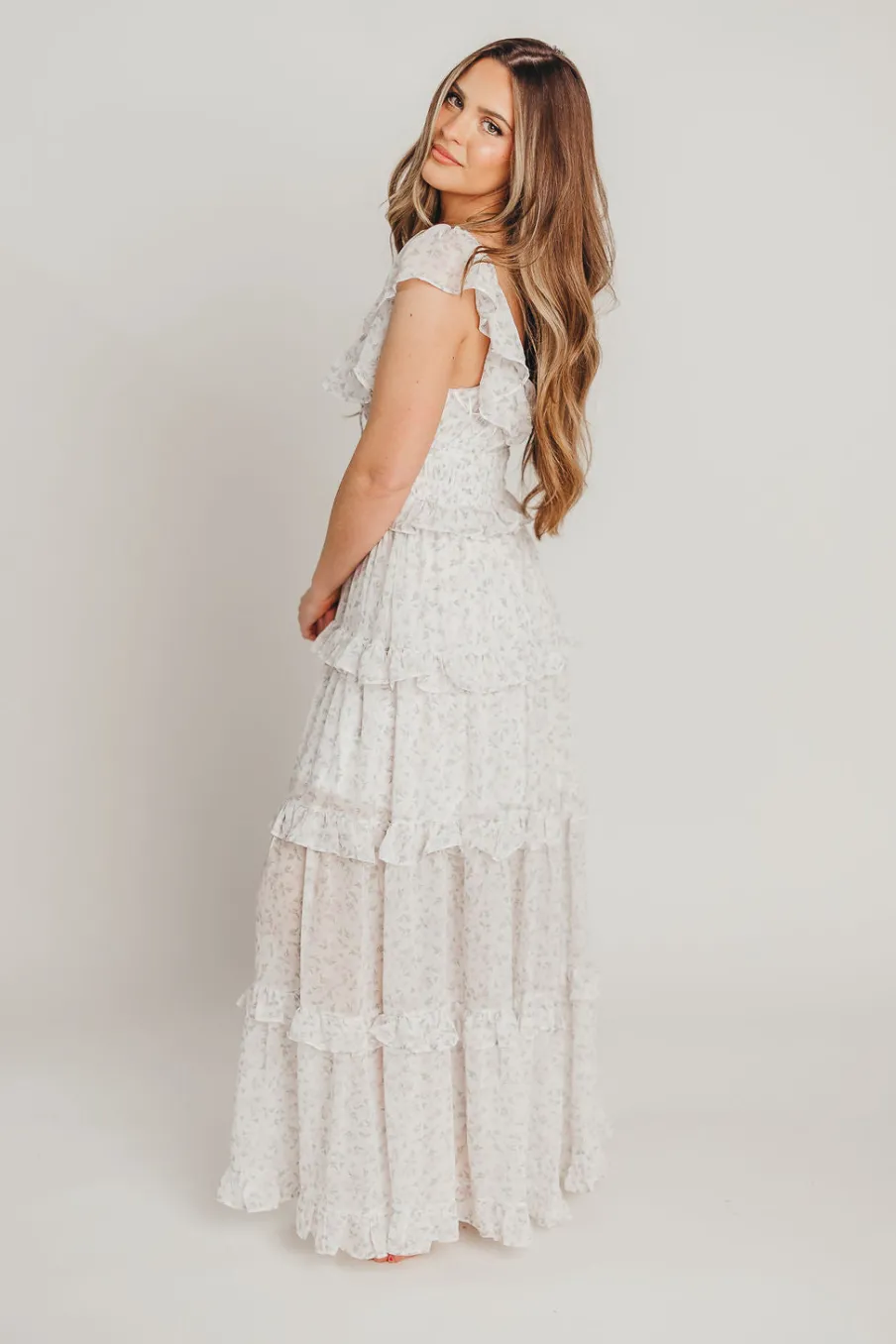 Outlet Worth Collective Astrid Ruffle Detail Maxi Dress in Lavender Floral *FULLY LINED* - Bum