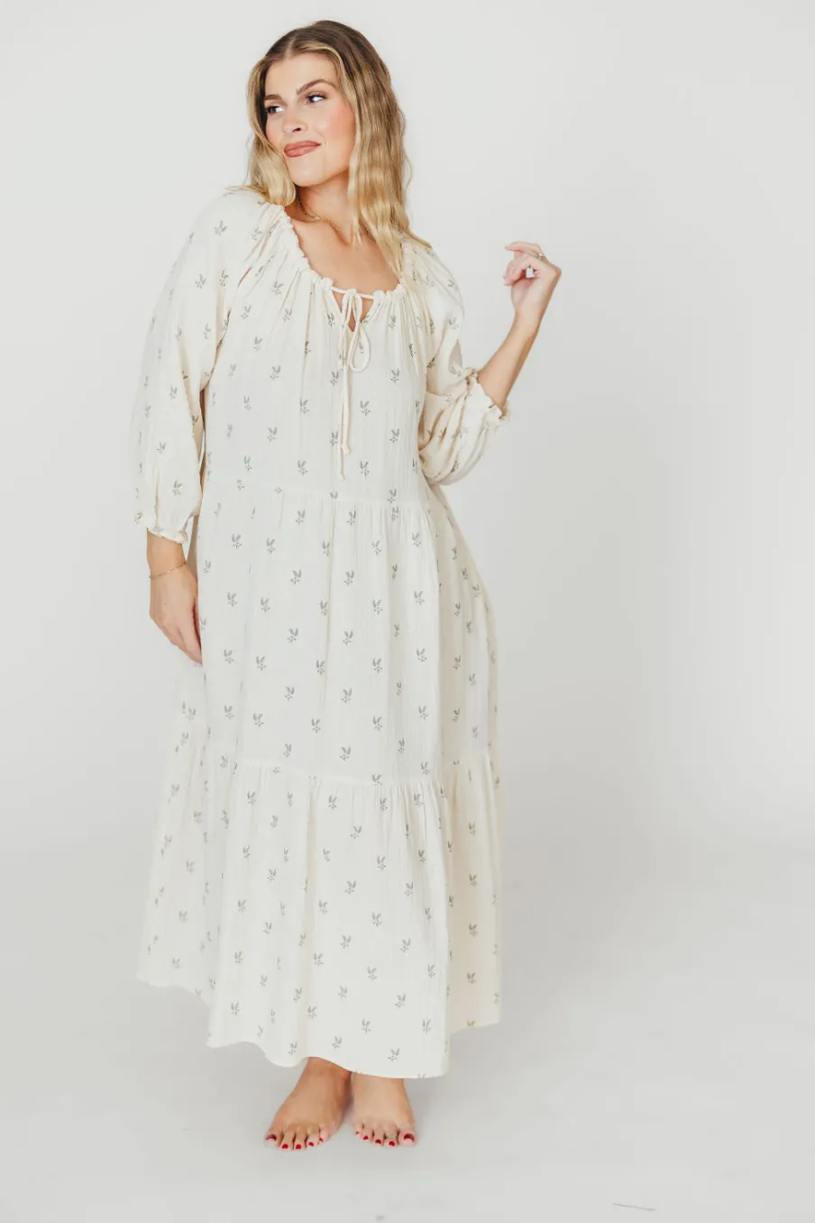 Clearance Worth Collective Avery Tiered Linen-Blend Midi Dress in Soy/Sage Foliage - Bump Friendl