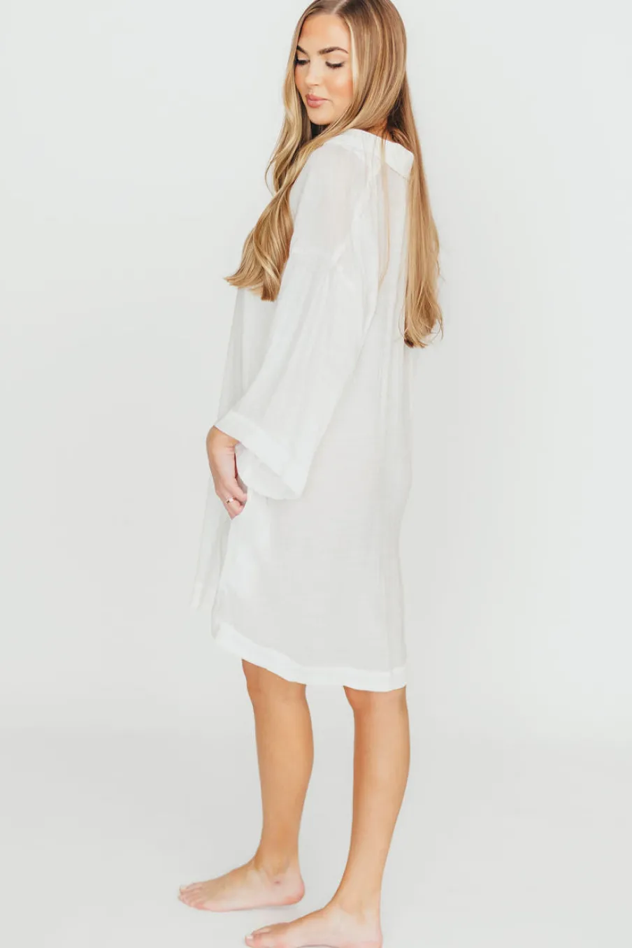 Fashion Worth Collective Azari Oversized Button Down Shirt in White - Nursing Friendly