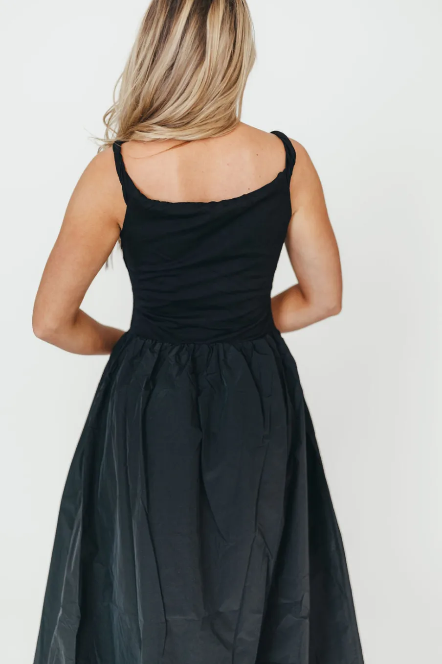Sale Worth Collective Bethany Off-Shoulder Midi Dress in Black