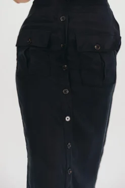 Discount Worth Collective Better Days Button-Down Midi Cargo Skirt in Black