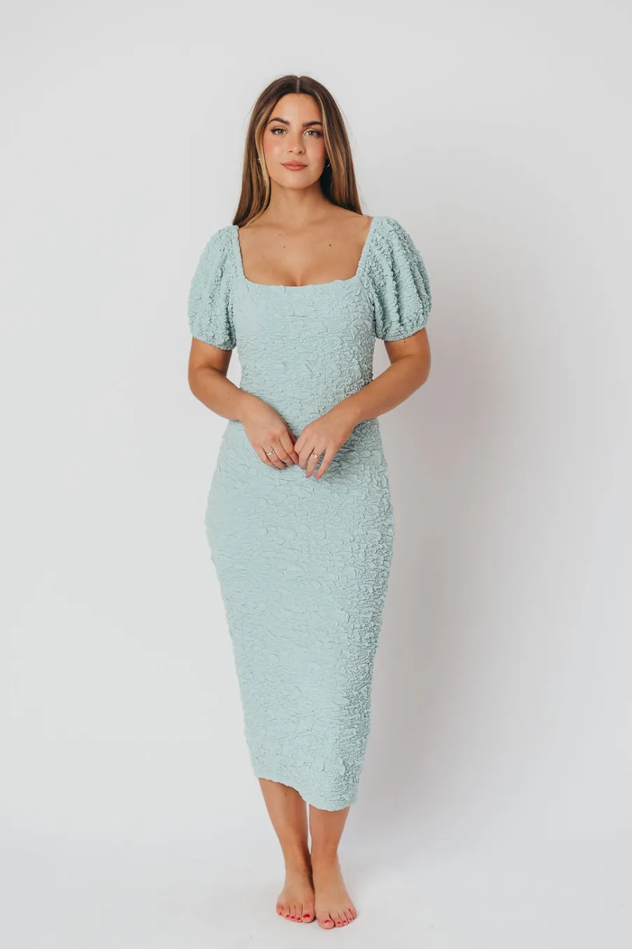 Online Worth Collective Blakeley Textured Midi Dress in Seafoam- Bump Friendly