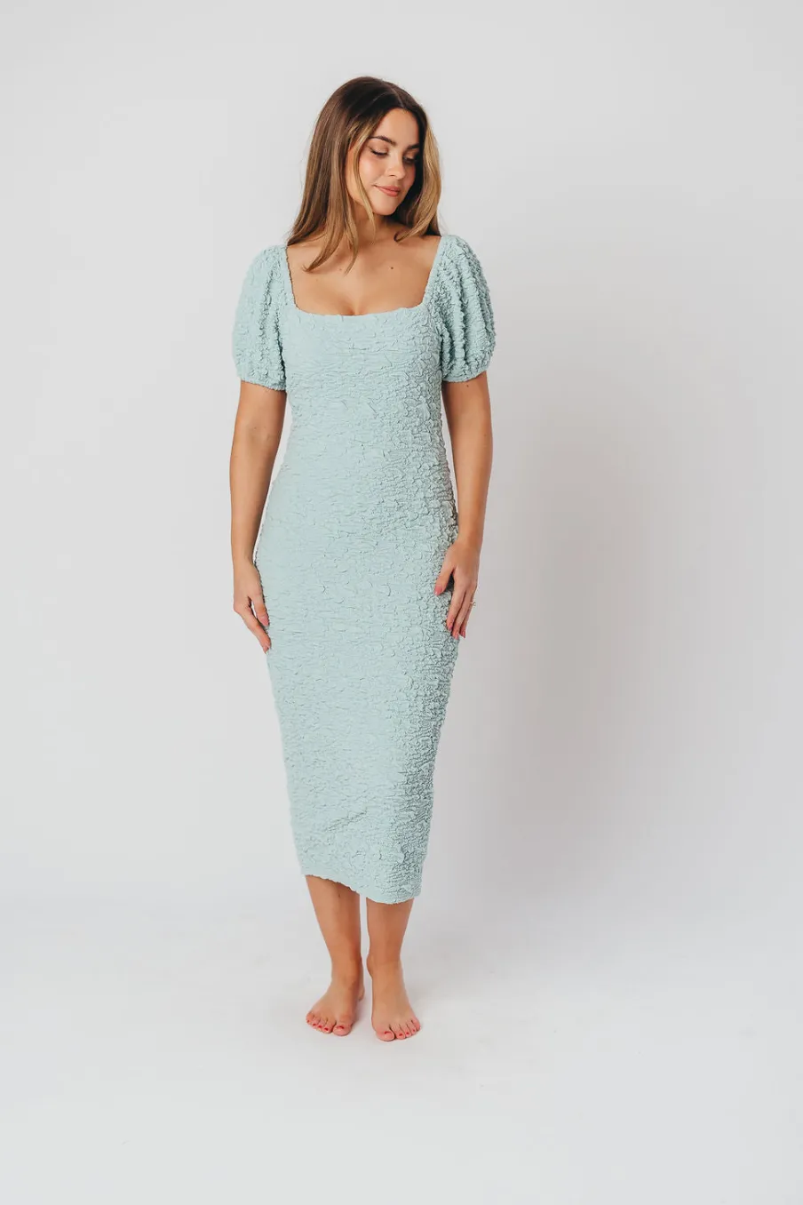 Online Worth Collective Blakeley Textured Midi Dress in Seafoam- Bump Friendly
