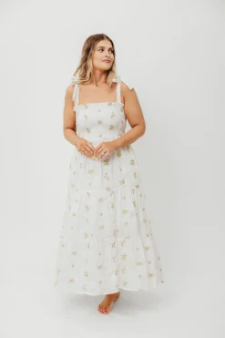 Discount Worth Collective Brinley Embroidered Dress in White Pink