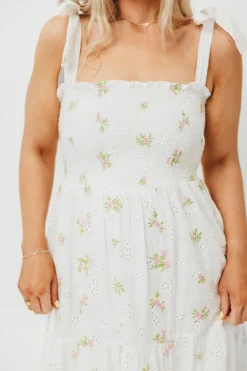 Discount Worth Collective Brinley Embroidered Dress in White Pink