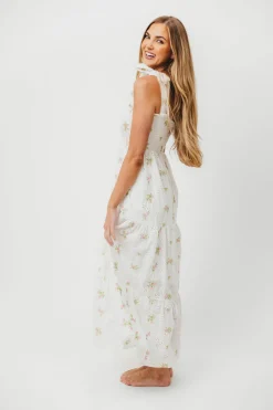 Discount Worth Collective Brinley Embroidered Dress in White Pink