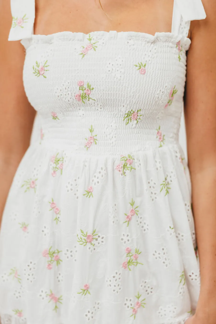 Discount Worth Collective Brinley Embroidered Dress in White Pink