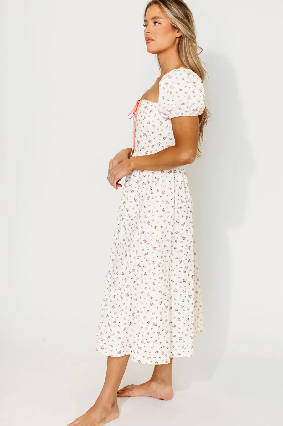 Sale Worth Collective Charlotte Cotton Puff Sleeve Midi Dress in Cream/Pink Floral