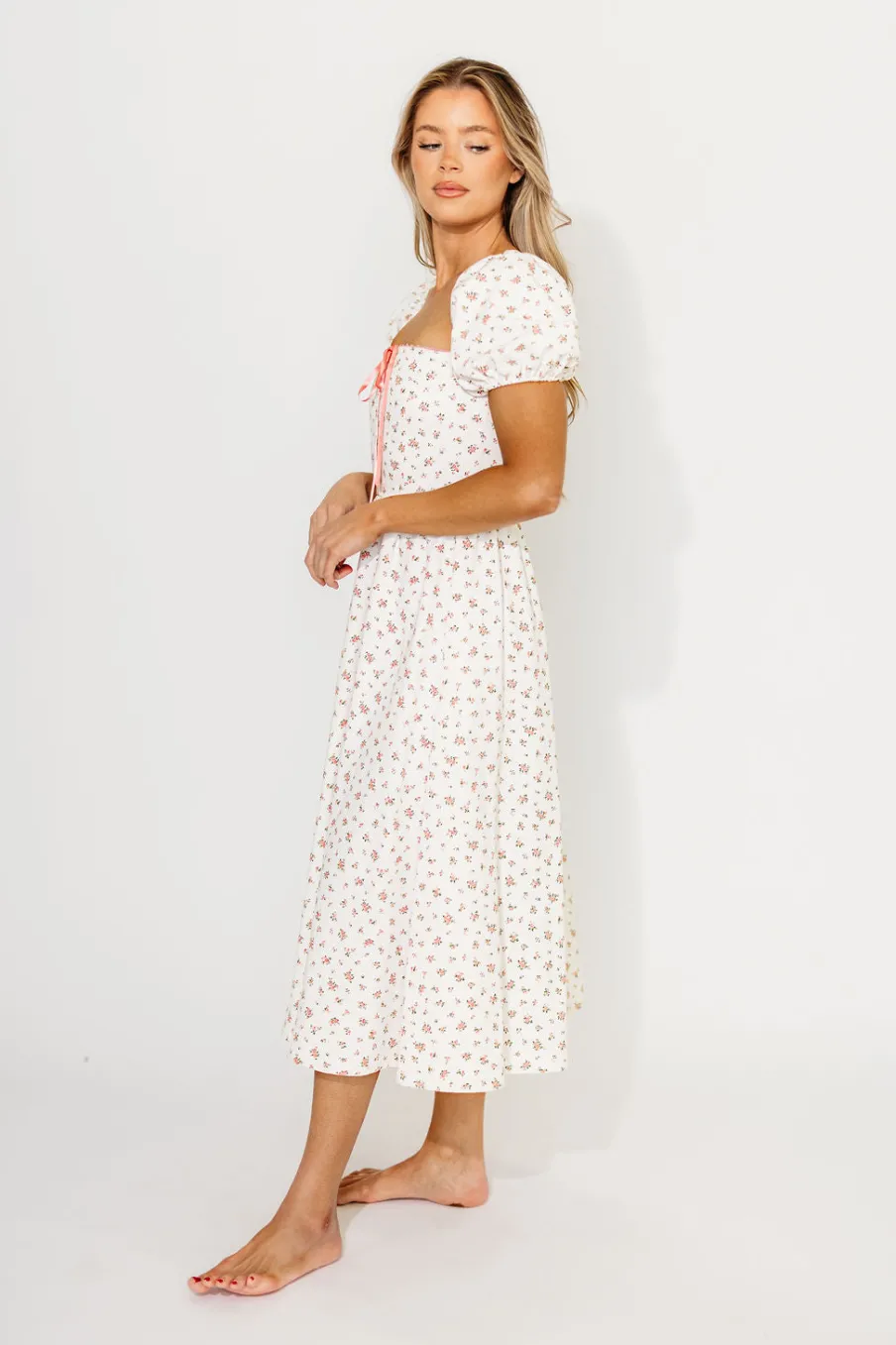 Sale Worth Collective Charlotte Cotton Puff Sleeve Midi Dress in Cream/Pink Floral