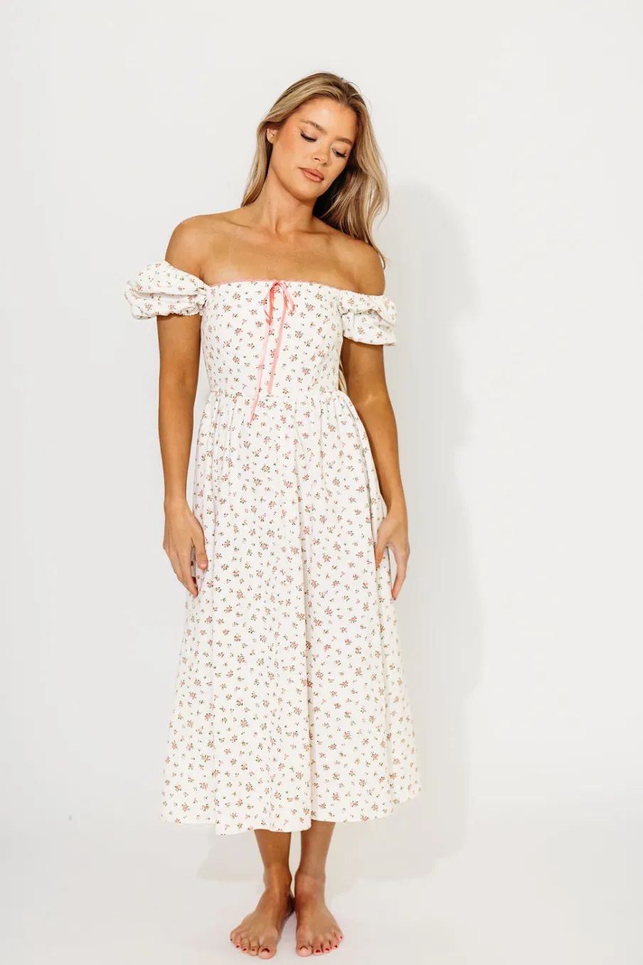 Sale Worth Collective Charlotte Cotton Puff Sleeve Midi Dress in Cream/Pink Floral
