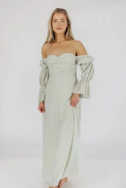 Fashion Worth Collective Corrine Tiered Sleeve Maxi Dress with Pockets in Mint - Bump Friendly