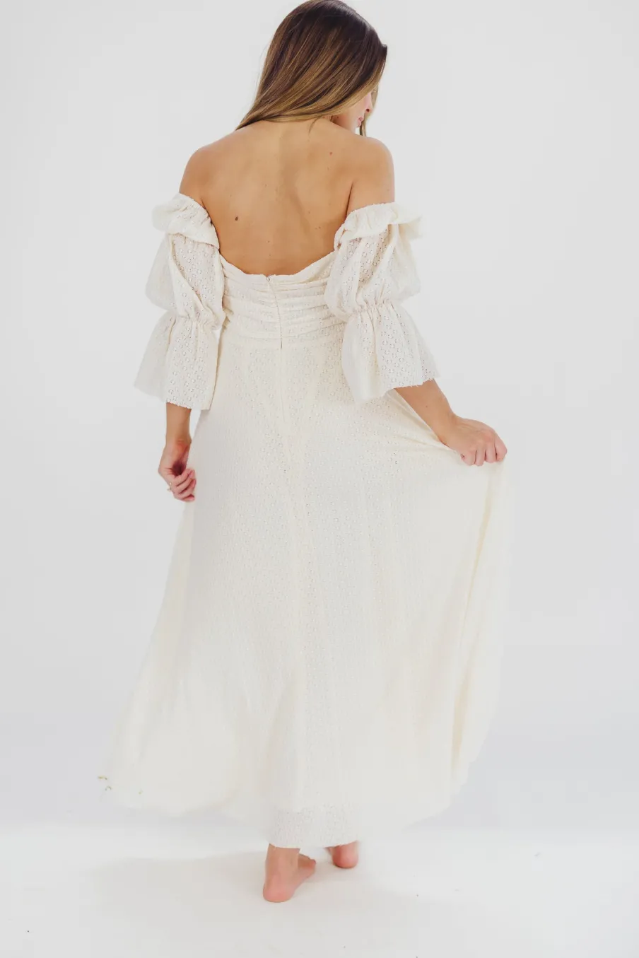 Outlet Worth Collective Corrine Tiered Sleeve Maxi Dress with Pockets in Ivory Cream - Bump Fr