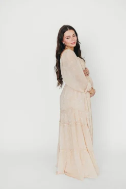 Outlet Worth Collective Daphne Long Sleeve Maxi Dress in Light Beige/White Floral - Bump Frien
