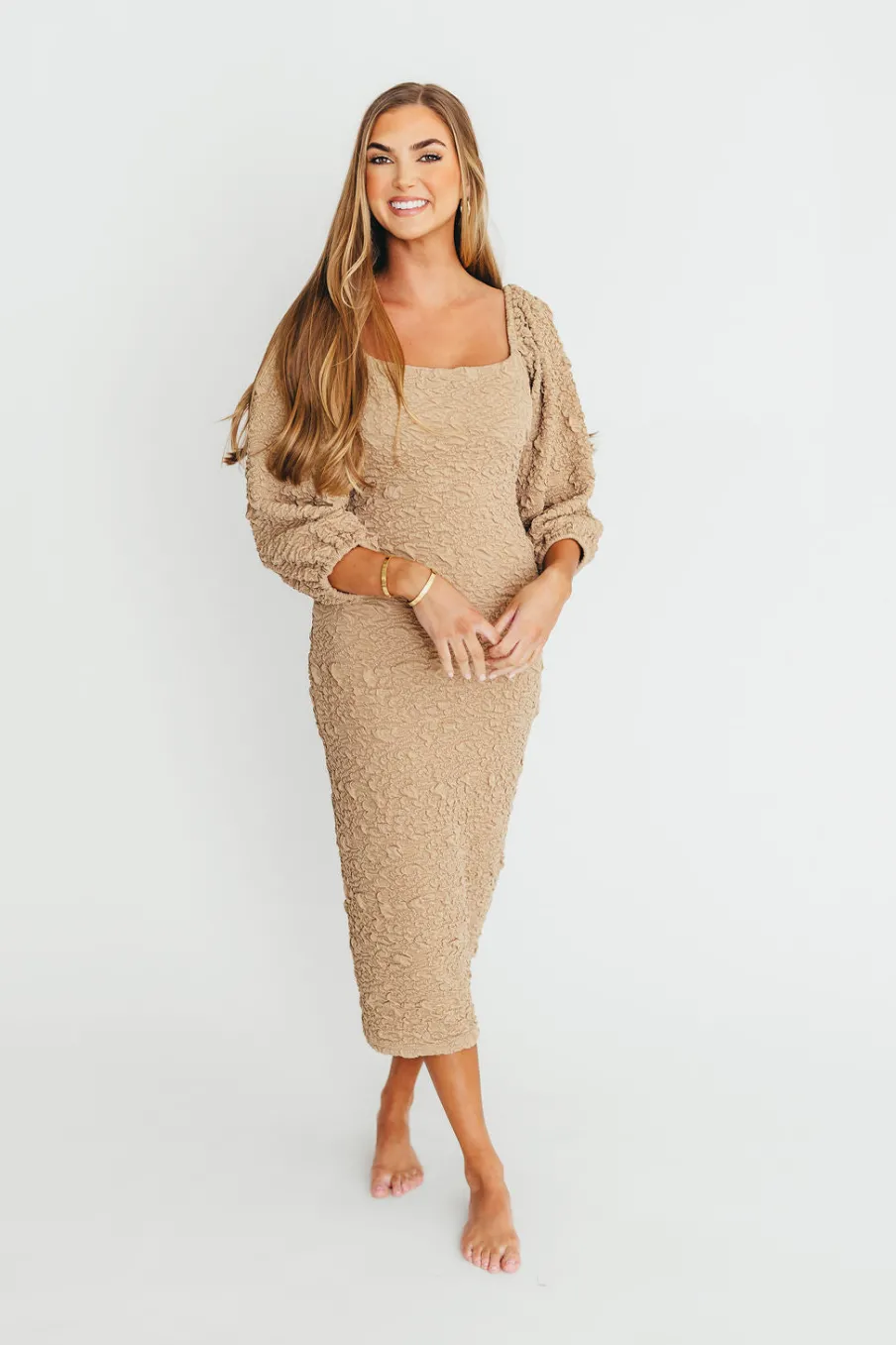 Outlet Worth Collective Darcy Square Neck Midi Dress in Taupe