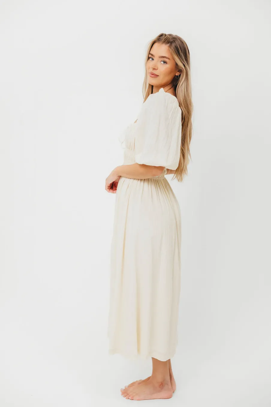 Discount Worth Collective Darling Midi Dress in Cream