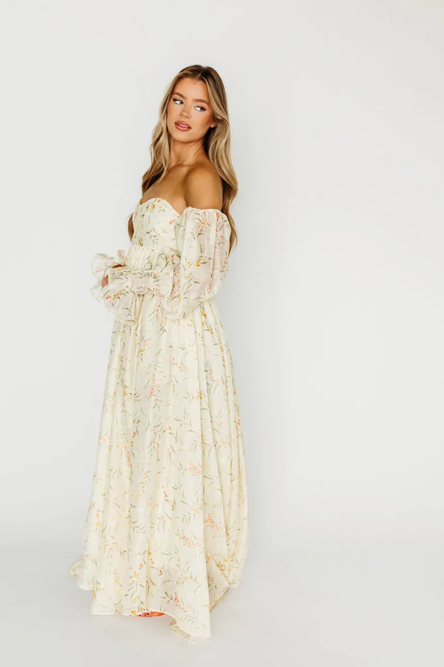 Best Worth Collective Delilah Dress With Train in Cream Floral - Bump Friendly (XS-XL) Resto