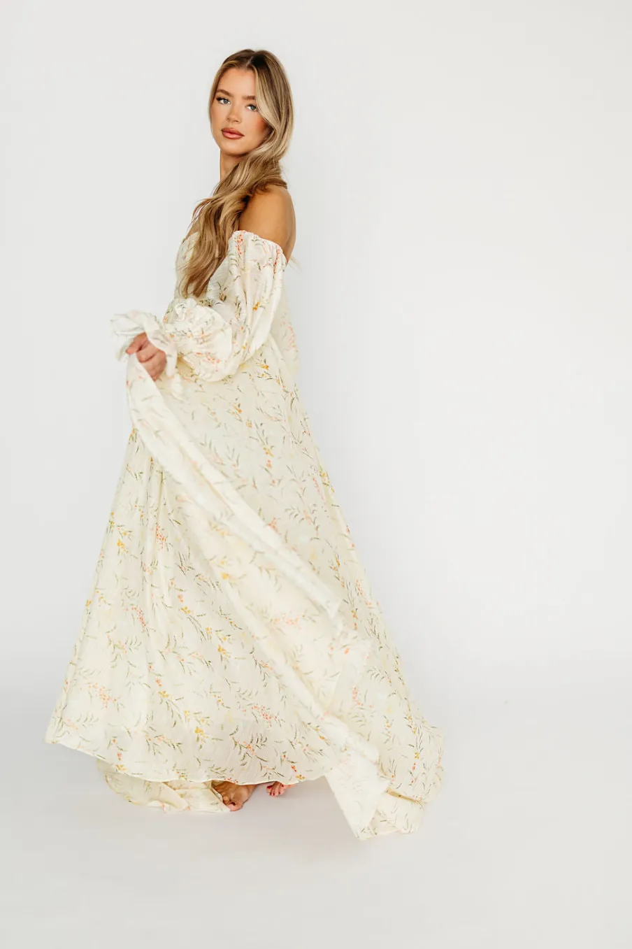 Best Worth Collective Delilah Dress With Train in Cream Floral - Bump Friendly (XS-XL) Resto