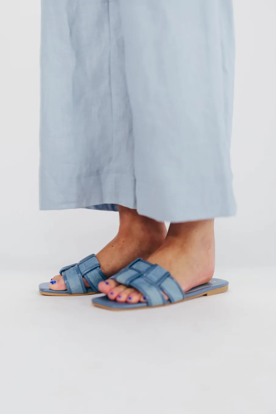 Clearance Worth Collective Essie Woven Canvas Slides in Denim