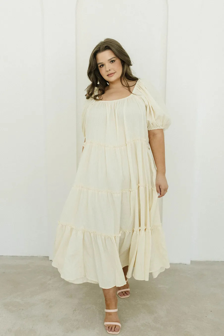 Discount Worth Collective Eva Puffed Sleeve Maxi Dress in Cream - Bump Friendly & Inclusive Sizi