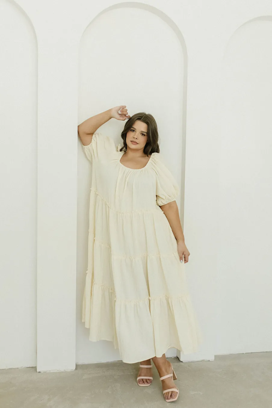 Discount Worth Collective Eva Puffed Sleeve Maxi Dress in Cream - Bump Friendly & Inclusive Sizi
