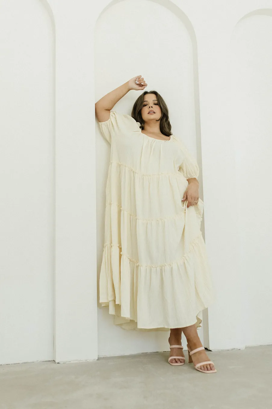Discount Worth Collective Eva Puffed Sleeve Maxi Dress in Cream - Bump Friendly & Inclusive Sizi