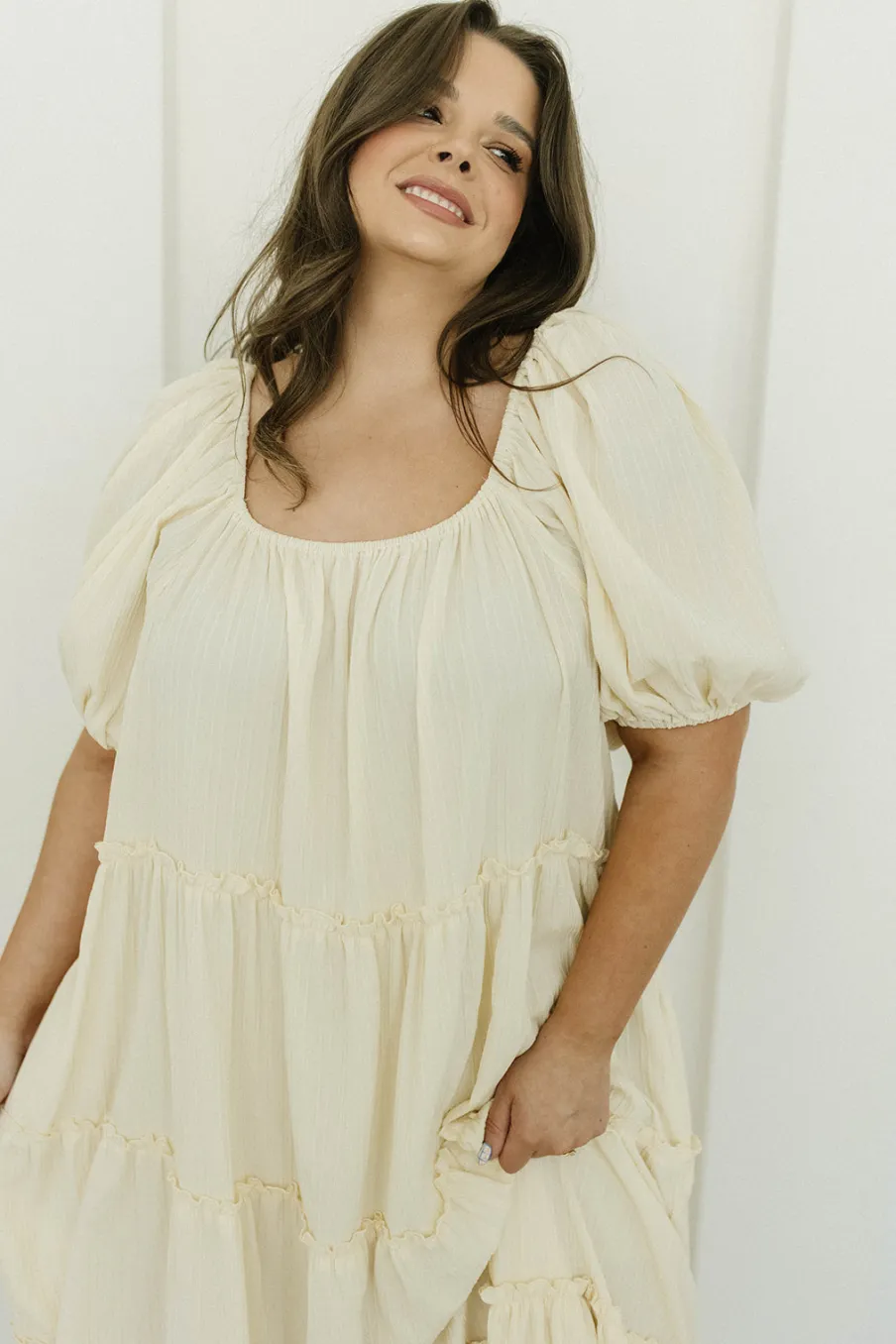Discount Worth Collective Eva Puffed Sleeve Maxi Dress in Cream - Bump Friendly & Inclusive Sizi