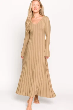 Fashion Worth Collective Hadley Long Sleeve V-Neck Knit Maxi Dress in Espresso