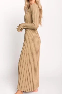 Fashion Worth Collective Hadley Long Sleeve V-Neck Knit Maxi Dress in Espresso