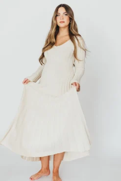 Sale Worth Collective Hadley Long Sleeve V-Neck Knit Maxi Dress in Cream Taupe
