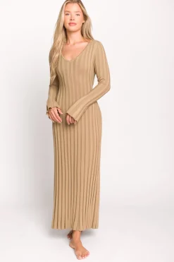 Fashion Worth Collective Hadley Long Sleeve V-Neck Knit Maxi Dress in Espresso