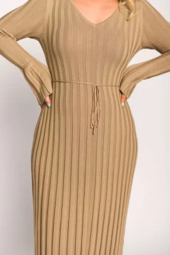Fashion Worth Collective Hadley Long Sleeve V-Neck Knit Maxi Dress in Espresso