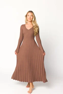 Sale Worth Collective Hadley Long Sleeve V-Neck Knit Maxi Dress in Cocoa