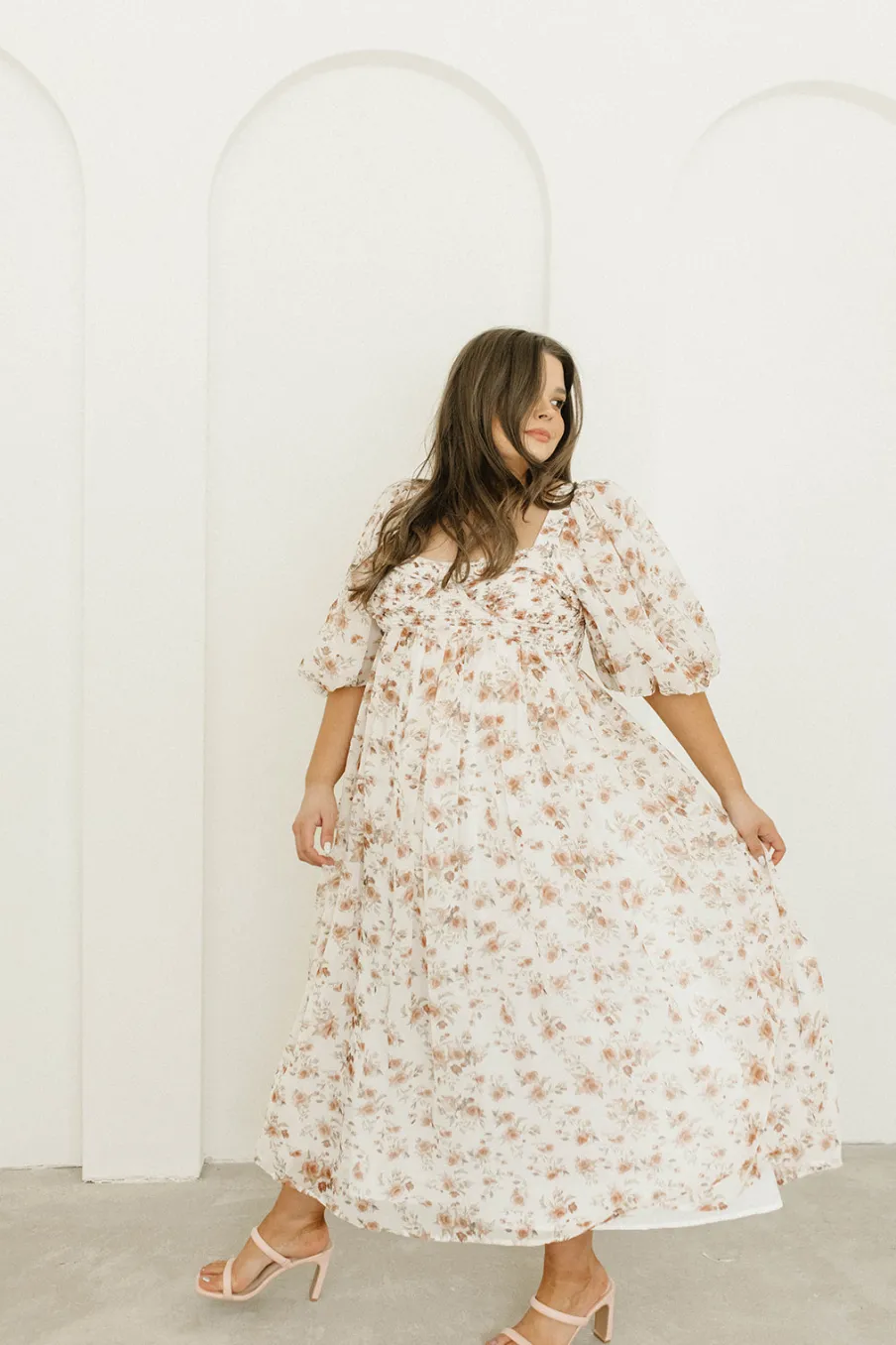 Sale Worth Collective Harlow Maxi Dress in Ivory Floral - Bump Friendly & Inclusive Sizing (