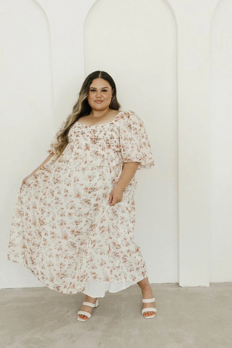 Sale Worth Collective Harlow Maxi Dress in Ivory Floral - Bump Friendly & Inclusive Sizing (
