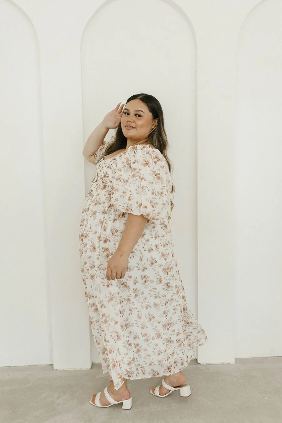 Sale Worth Collective Harlow Maxi Dress in Ivory Floral - Bump Friendly & Inclusive Sizing (
